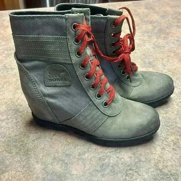 Sorel Lexie Wedge Boot - Womens, Quarry, 9 US Discontinued and hard to‎ find - Picture 1 of 6